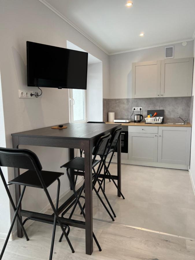 Akmene Center Apartment Naujoji Akmene Eksteriør bilde