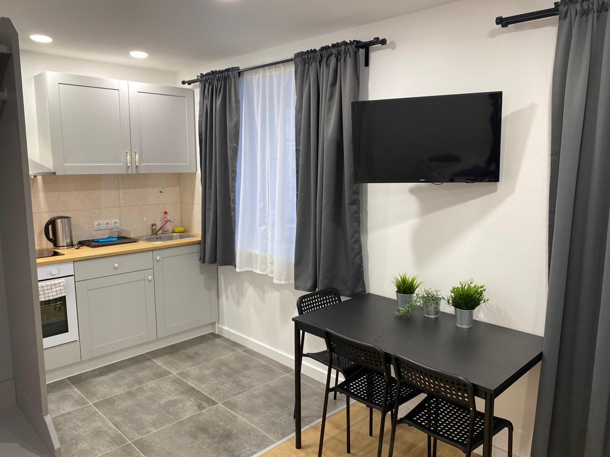 Akmene Center Apartment Naujoji Akmene Eksteriør bilde